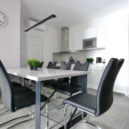 Premium By Hi5-vaci Str. 3 Bedroom Lejlighed